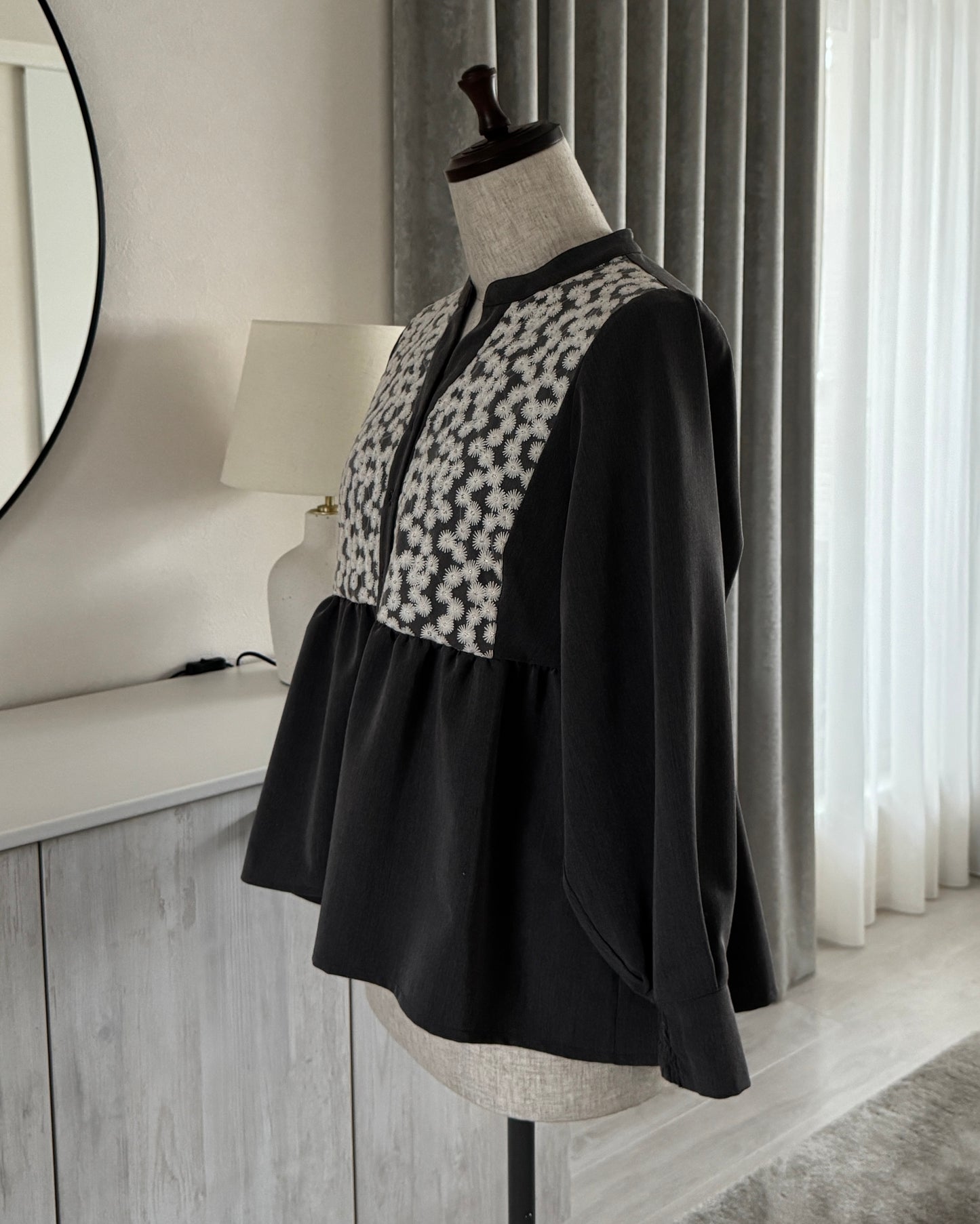 Long Sleeve Blouse “Chamomile(カモミール)”