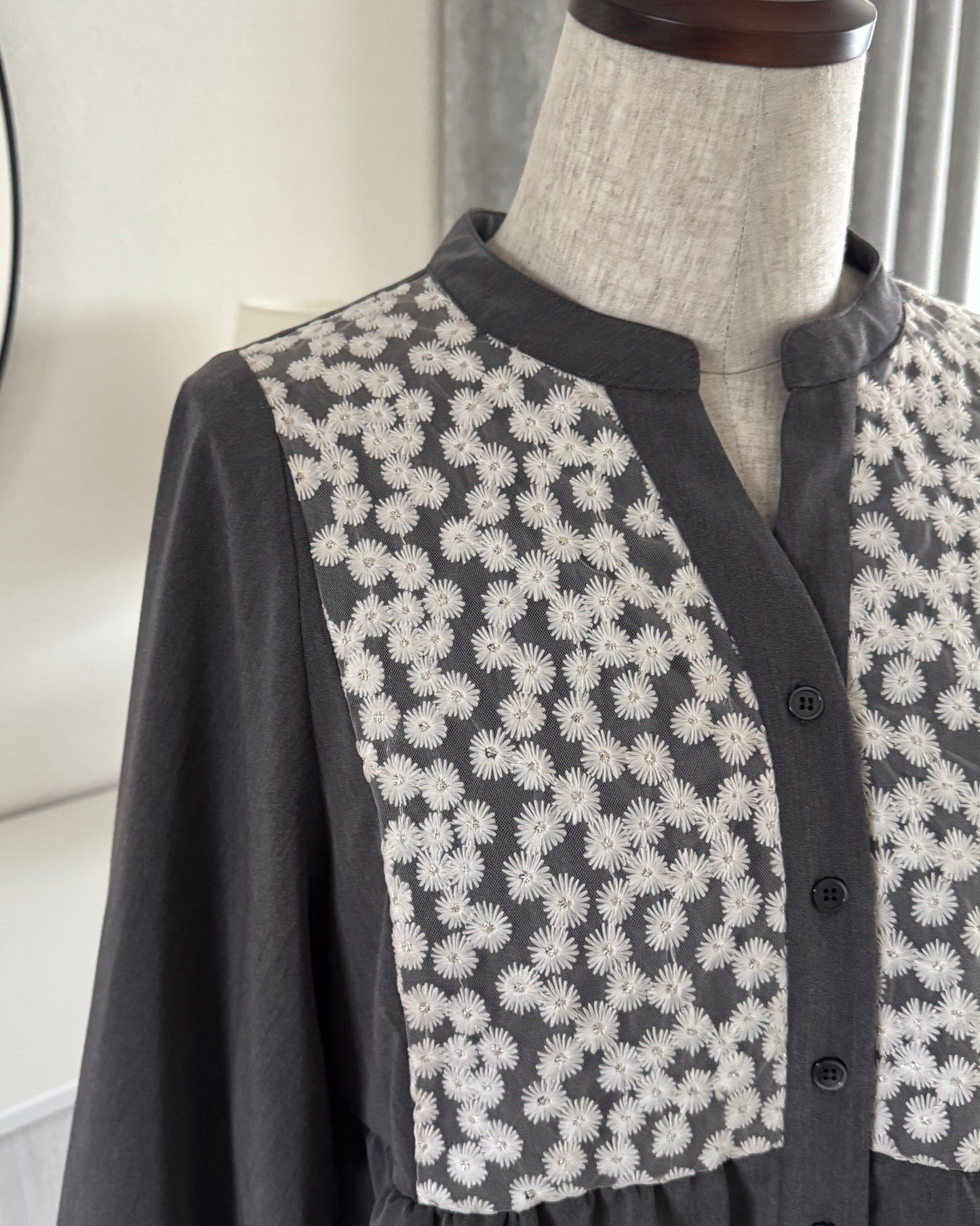 Long Sleeve Blouse “Chamomile(カモミール)”