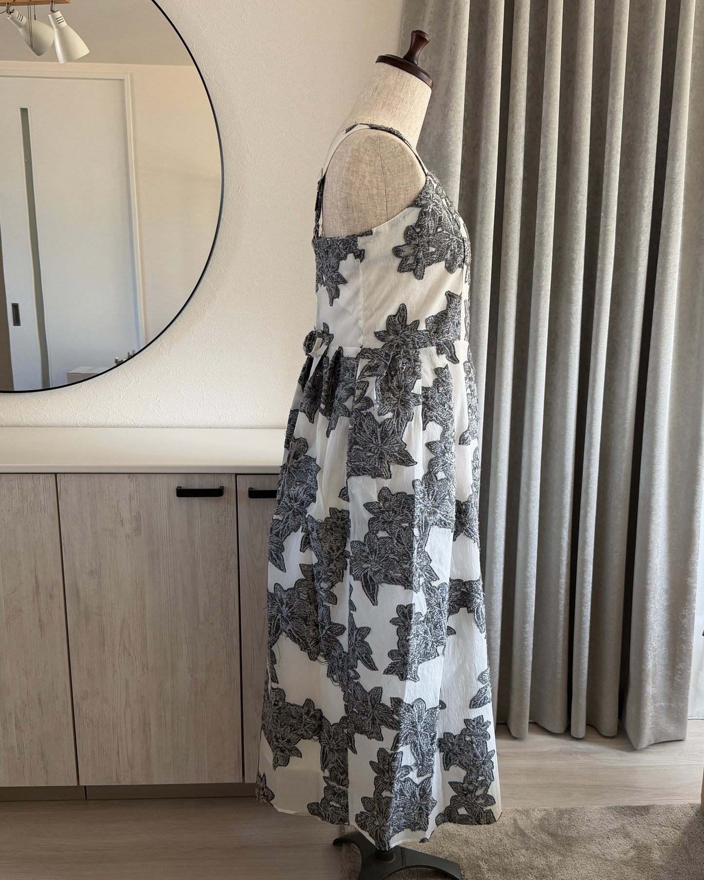 Amaryllis Dress Onepiece