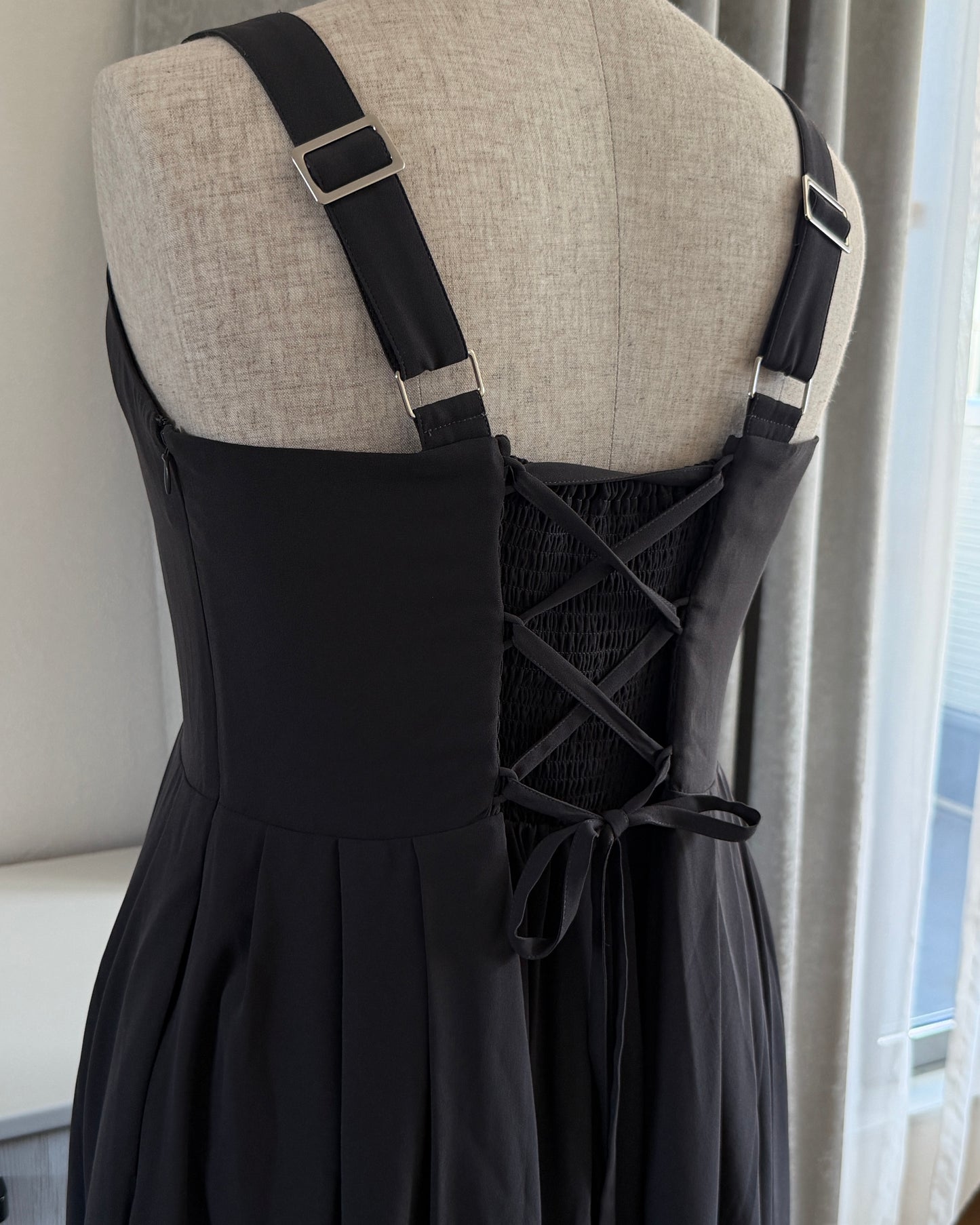 Amaryllis Dress Onepiece