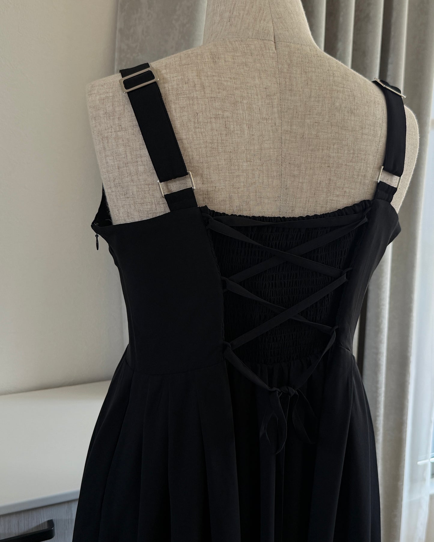 Amaryllis Dress Onepiece