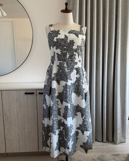 Amaryllis Dress Onepiece