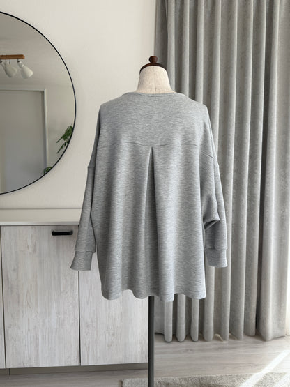 Box Slit Pullover