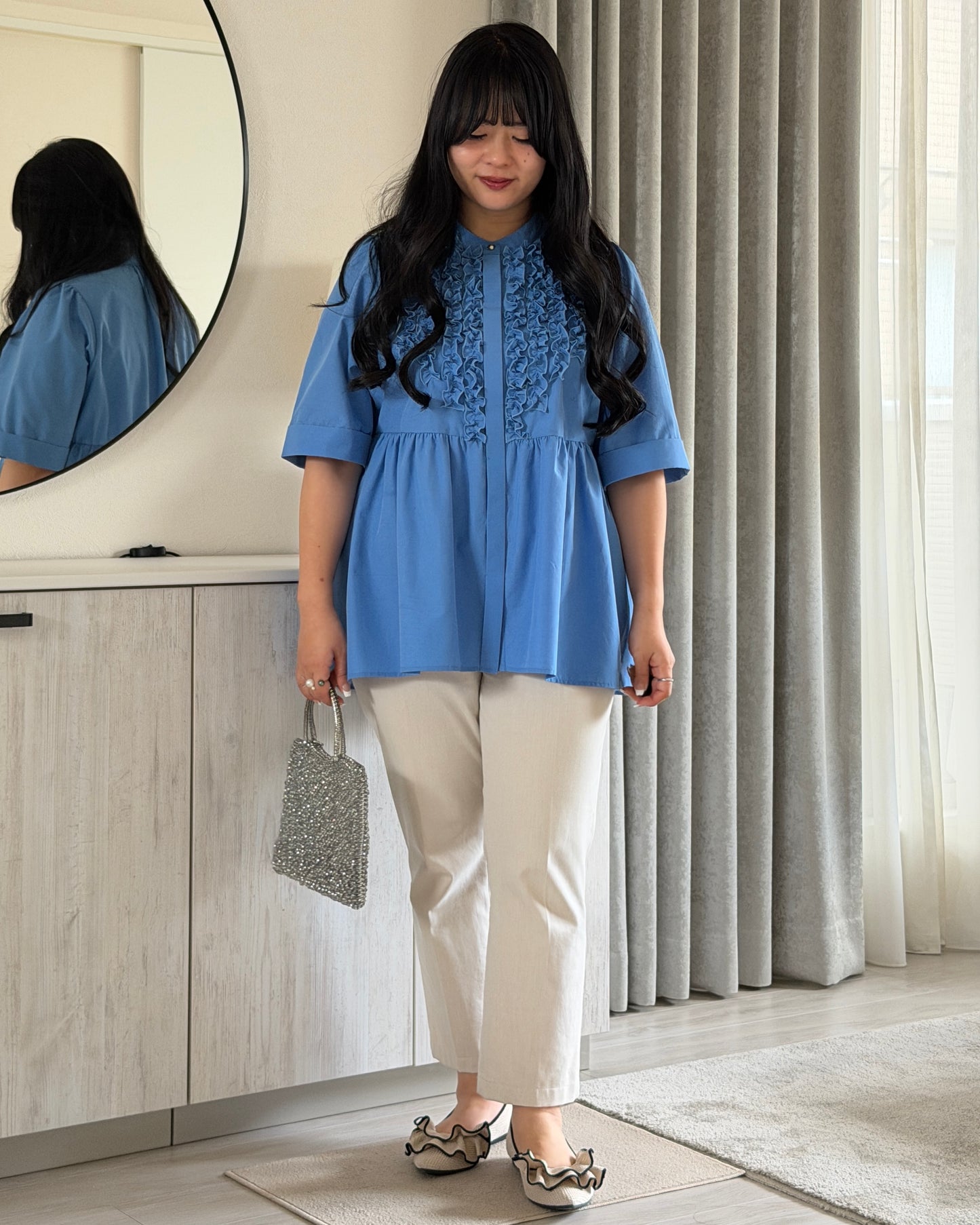 Petal Frill Half-sleeve Blouse