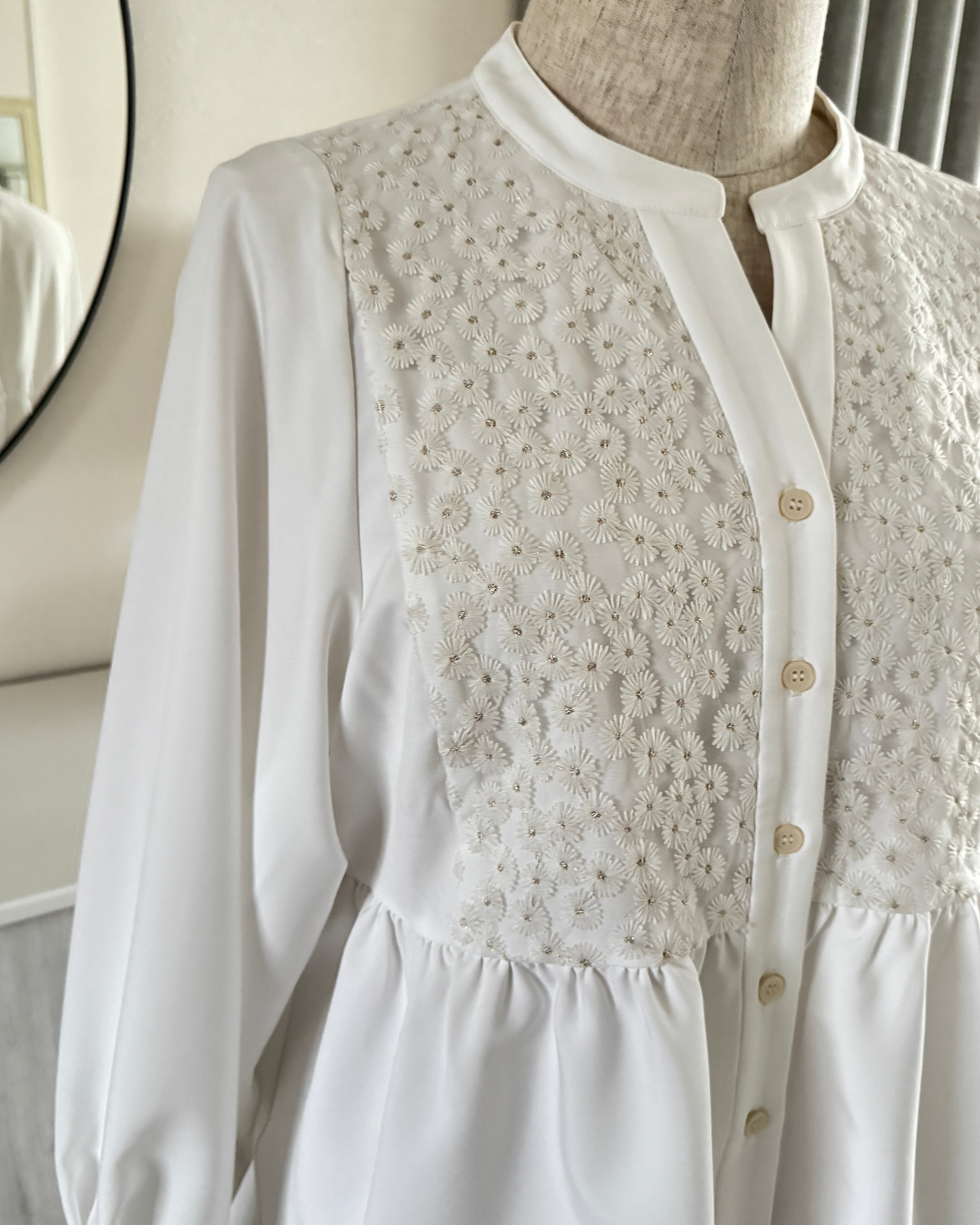 Long Sleeve Blouse “Chamomile（カモミール）” – Jours+